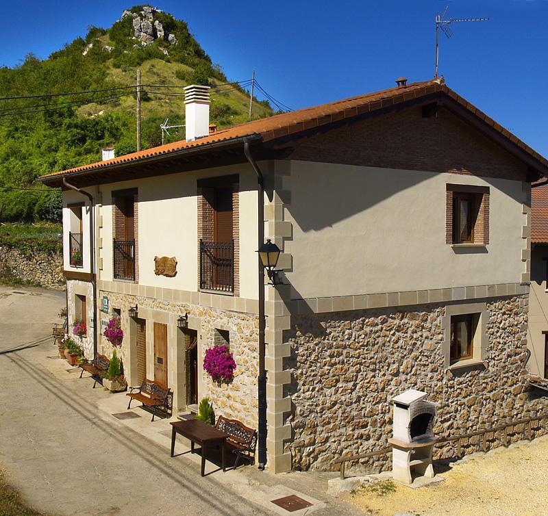 Country house Gaztelubidea